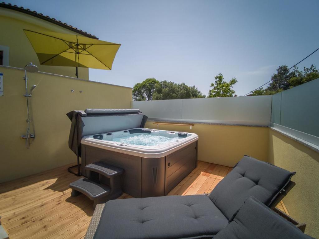 Holiday Home Tos Risika Exterior photo