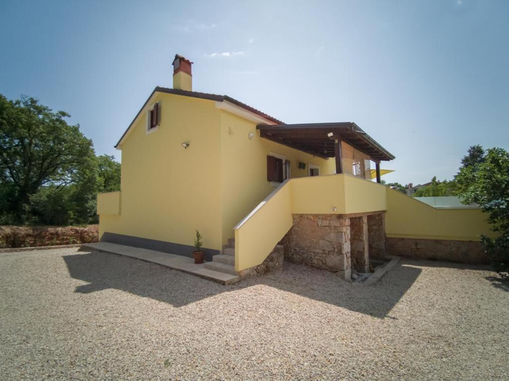 Holiday Home Tos Risika Exterior photo